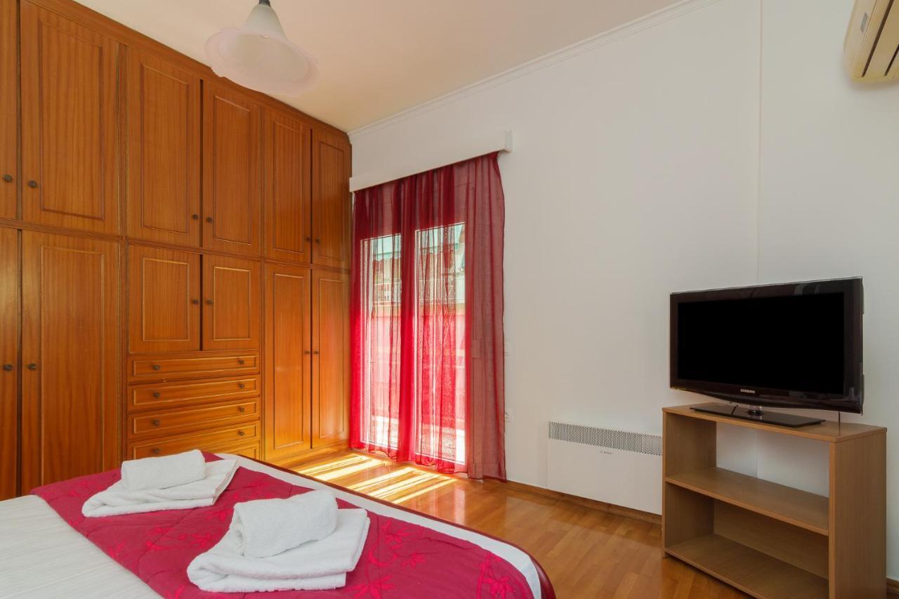 Nice 2Bedroom Apartment In Pagkrati Atene Esterno foto