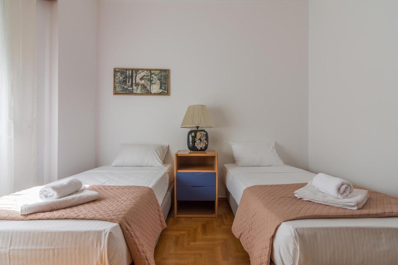 Nice 2Bedroom Apartment In Pagkrati Atene Esterno foto