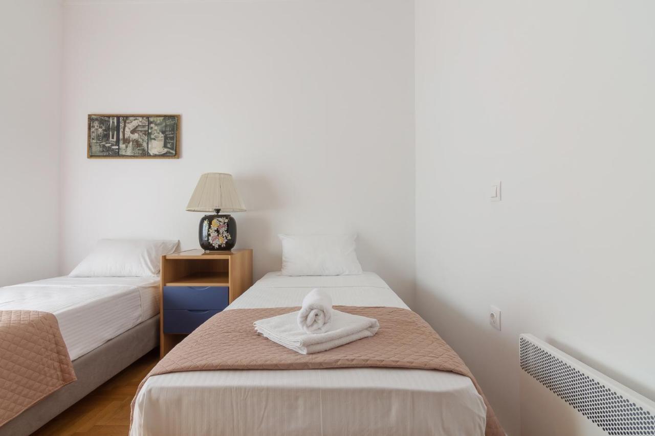 Nice 2Bedroom Apartment In Pagkrati Atene Esterno foto