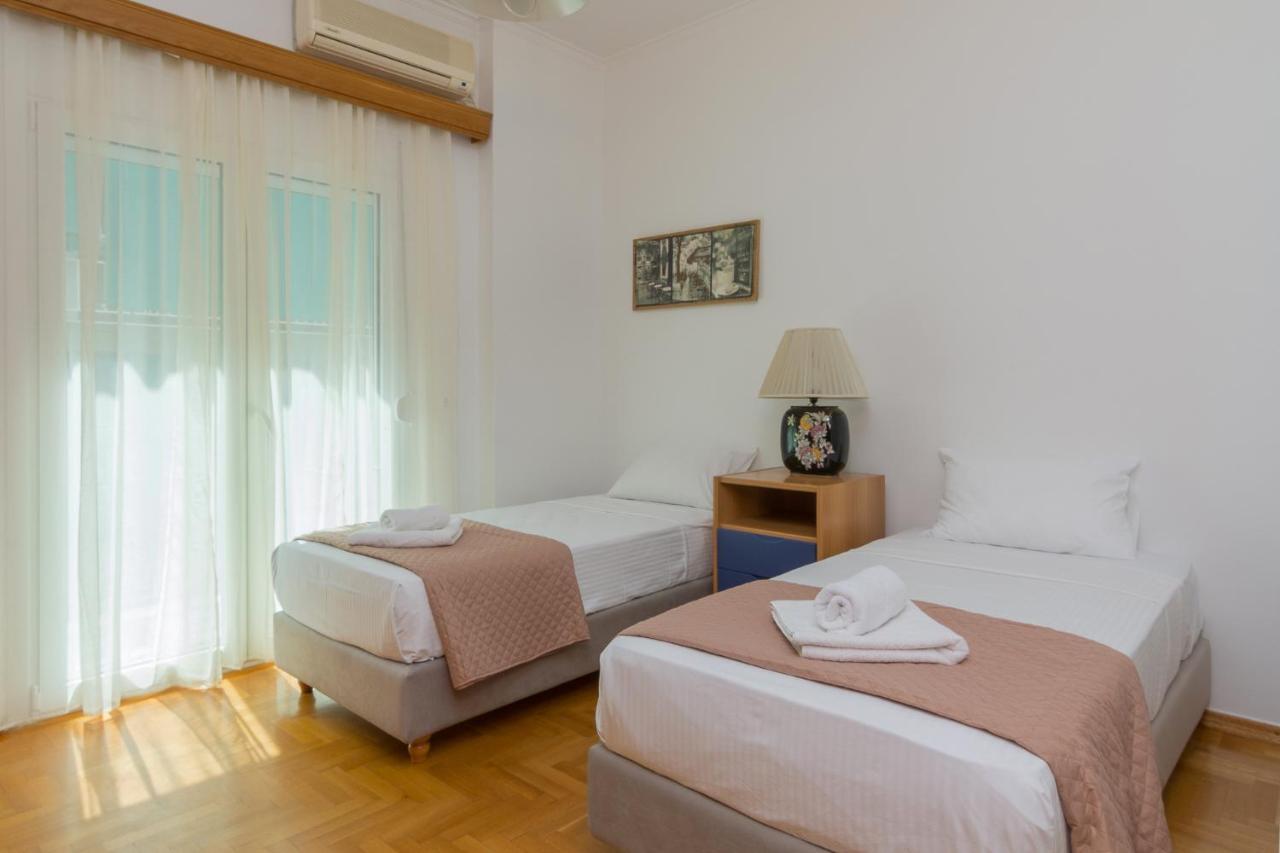 Nice 2Bedroom Apartment In Pagkrati Atene Esterno foto