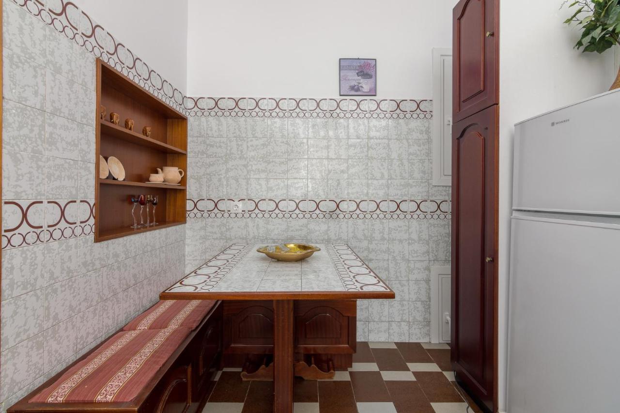 Nice 2Bedroom Apartment In Pagkrati Atene Esterno foto